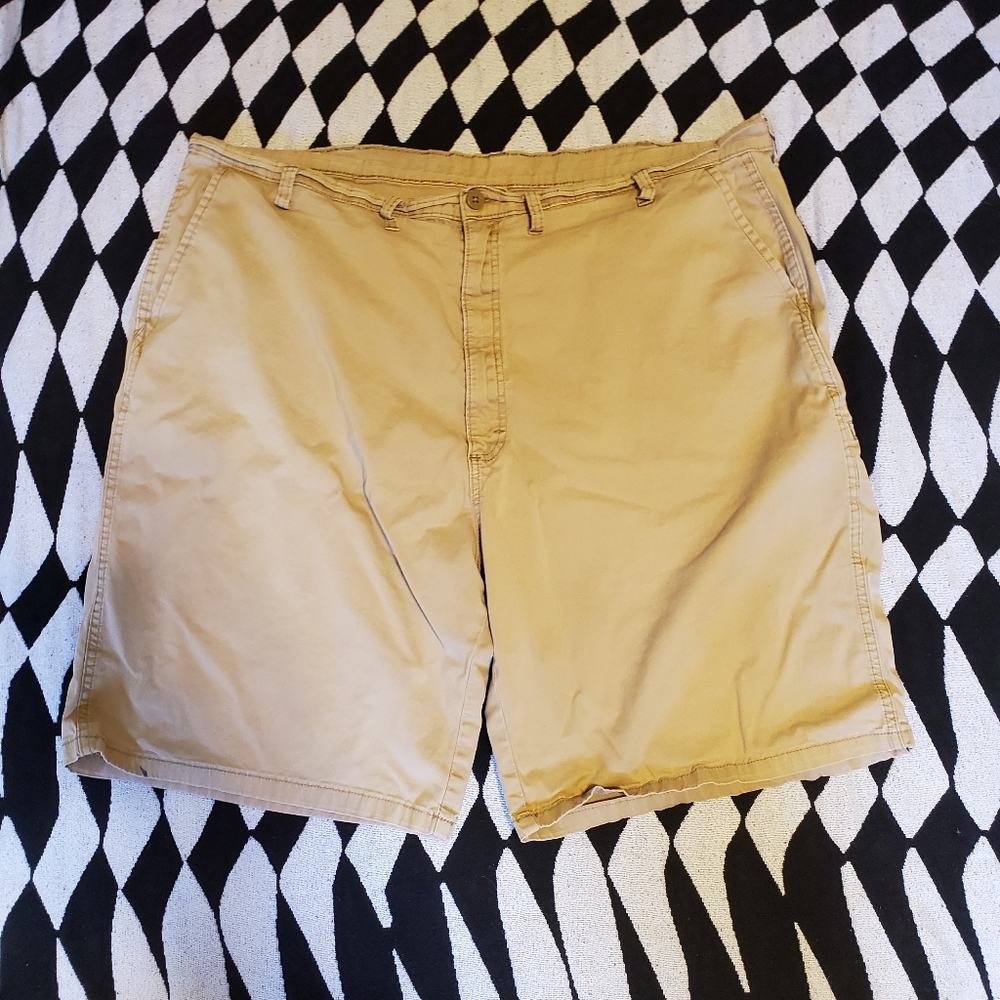 Wrangler Khaki Shorts